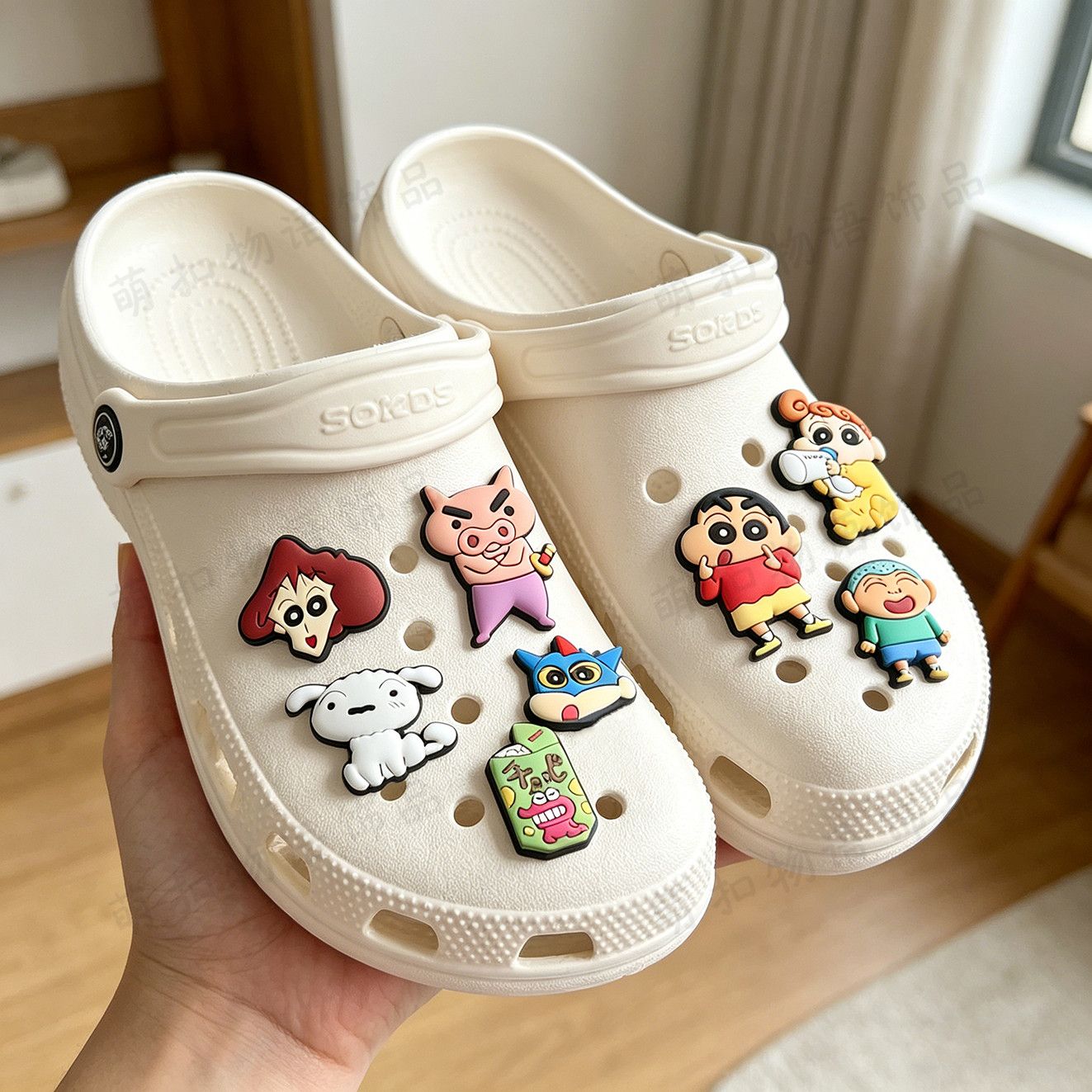 Crayon Shin-chan shoe flower a - Cosplay Prop Diy ulasan dan harga